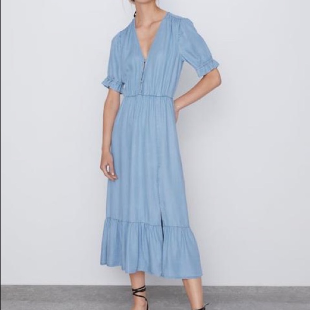 Zara chambray midi puff sleeve dress w/ slit